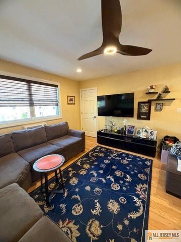 289 Main Street 4D, Spotswood, NJ 08884