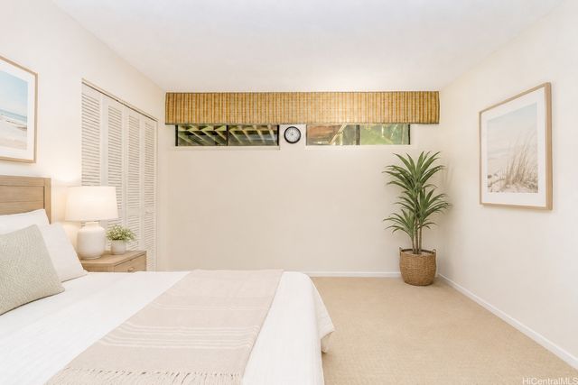 1593 Kalaniuka Circle 84, Honolulu, HI 96821