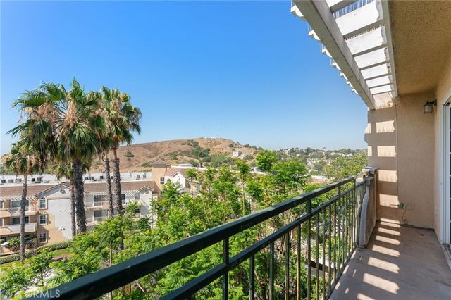 4760 Templeton Street 3306, Los Angeles, CA 90032