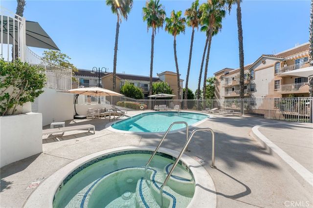 4760 Templeton Street 3306, Los Angeles, CA 90032
