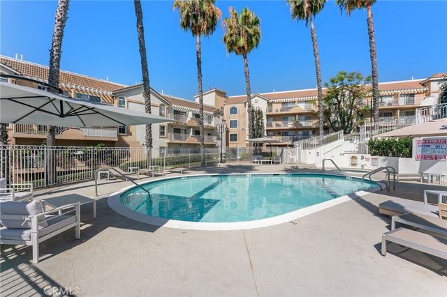4760 Templeton Street 3306, Los Angeles, CA 90032