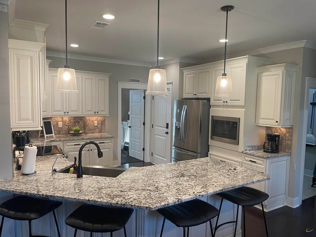 107 Hollow Wood Way, Bonaire, GA 31047