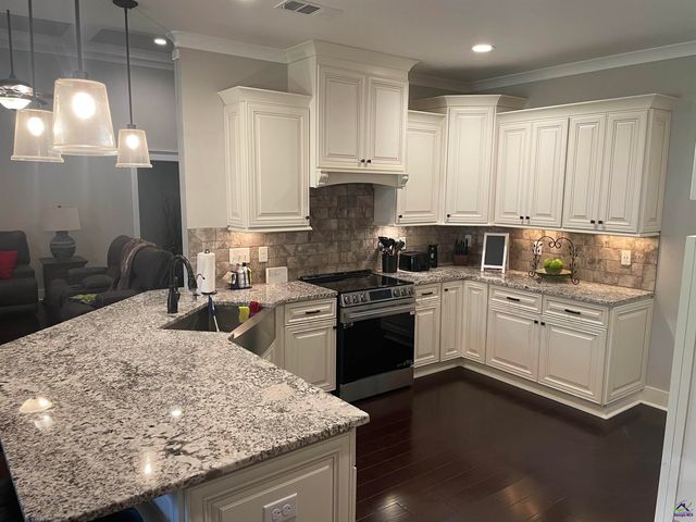 107 Hollow Wood Way, Bonaire, GA 31047