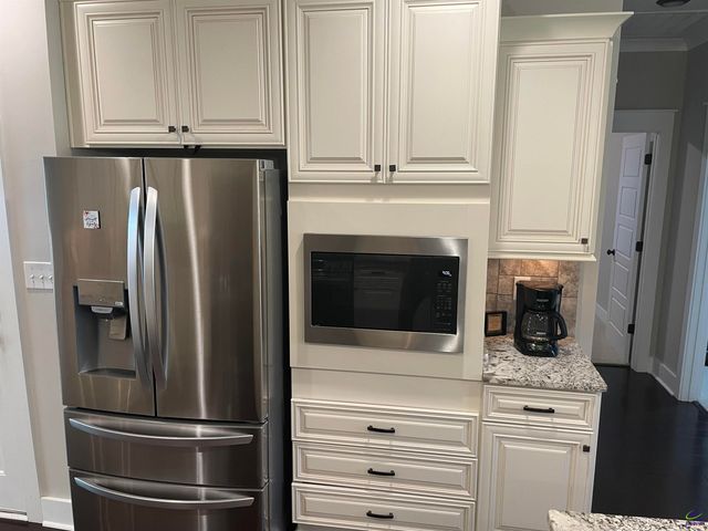 107 Hollow Wood Way, Bonaire, GA 31047