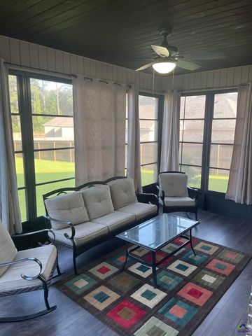 107 Hollow Wood Way, Bonaire, GA 31047