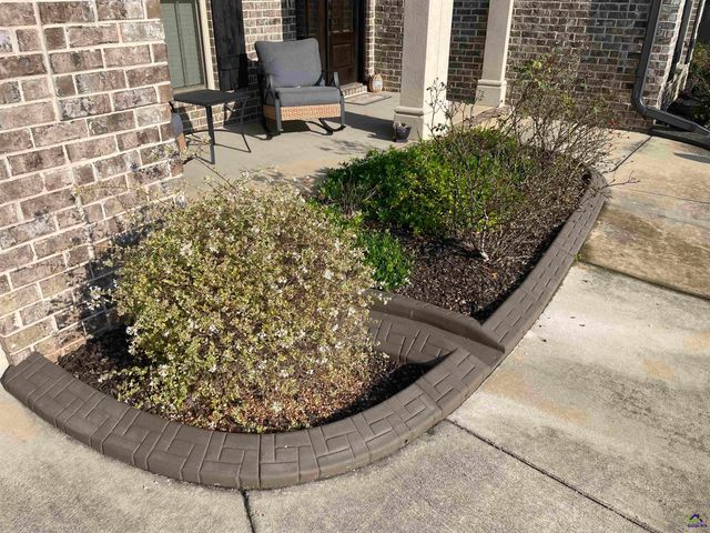 107 Hollow Wood Way, Bonaire, GA 31047