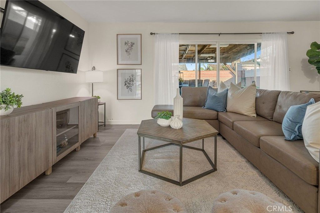 Image 11 of property listing at 7800 La Corona, Buena Park, CA 90620