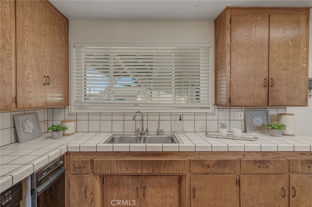 Image 17 of property listing at 7800 La Corona, Buena Park, CA 90620