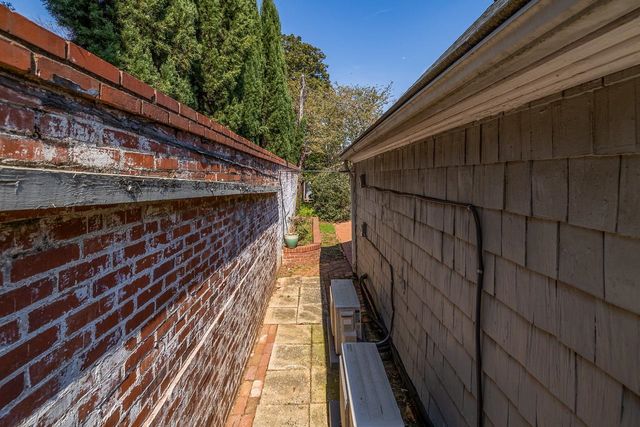 445 Connecticut Avenue, Spartanburg, SC 29302