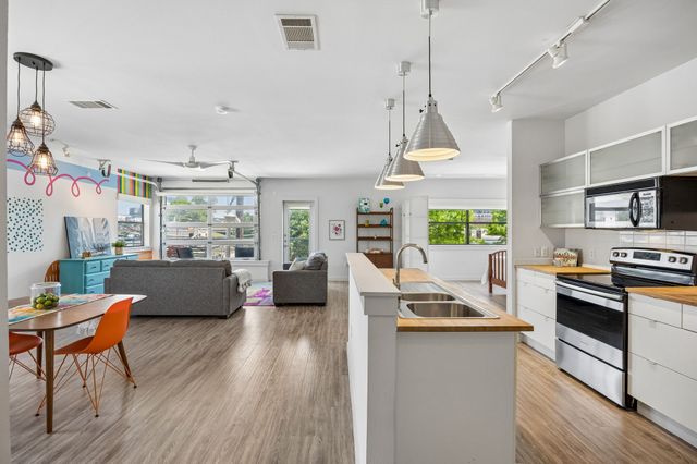1111 S Akard Street 314, Dallas, TX 75215