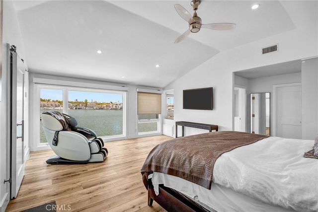 16412 Ardsley Circle, Huntington Beach, CA 92649