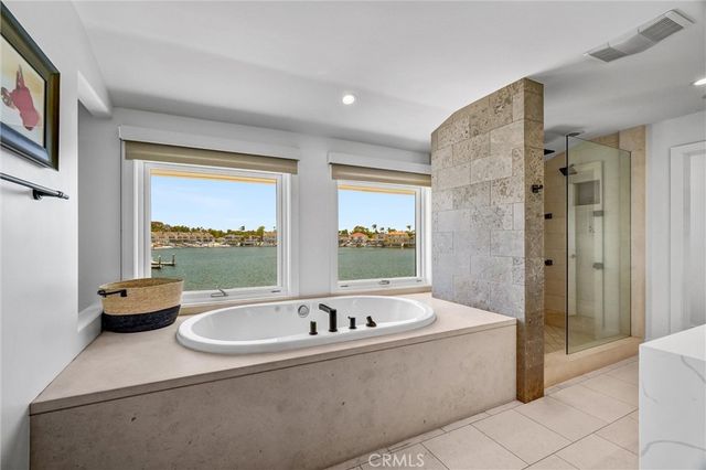 16412 Ardsley Circle, Huntington Beach, CA 92649