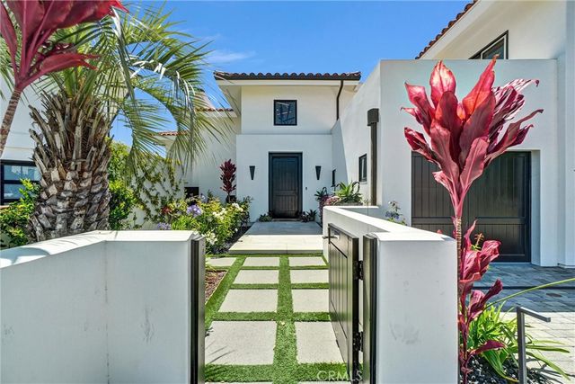 16412 Ardsley Circle, Huntington Beach, CA 92649