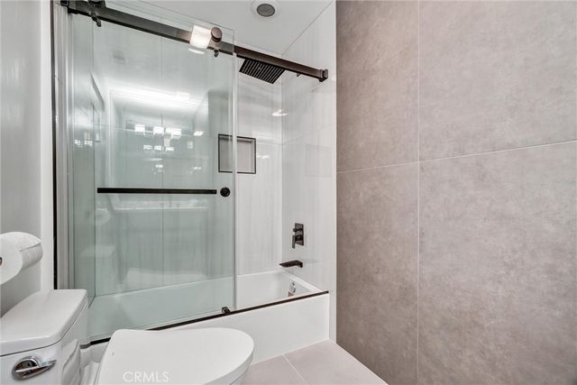 16412 Ardsley Circle, Huntington Beach, CA 92649