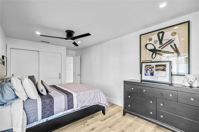16412 Ardsley Circle, Huntington Beach, CA 92649