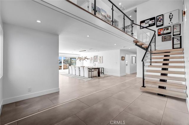 16412 Ardsley Circle, Huntington Beach, CA 92649