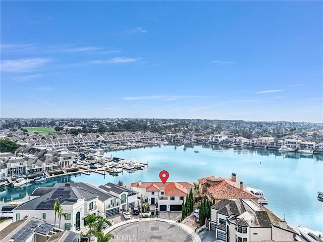 16412 Ardsley Circle, Huntington Beach, CA 92649