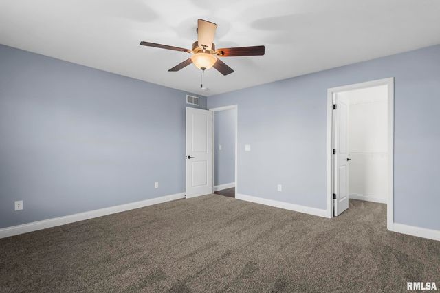 1821 Avenel Lane, Chatham, IL 62629