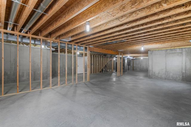 1821 Avenel Lane, Chatham, IL 62629