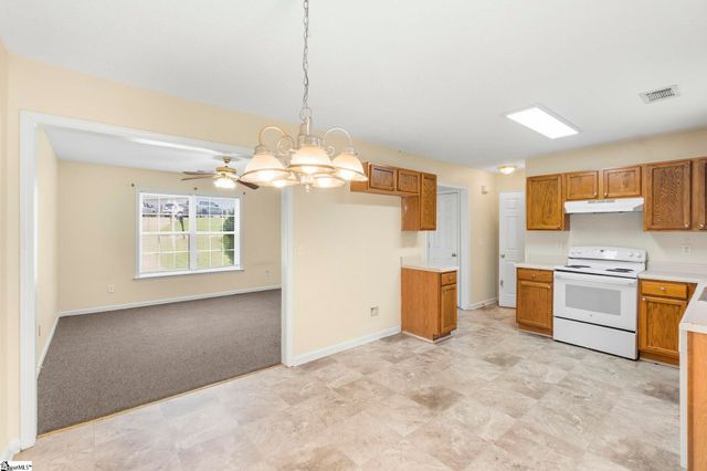 609 Golden Springs Lane, Liberty, SC 29657