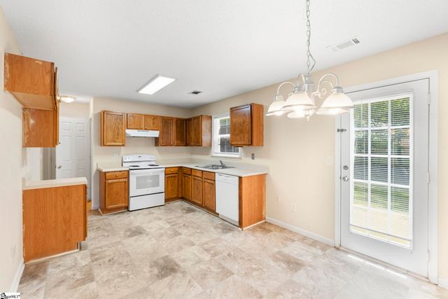 609 Golden Springs Lane, Liberty, SC 29657