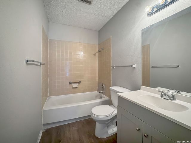 9627 Vale, San Antonio, TX 78245