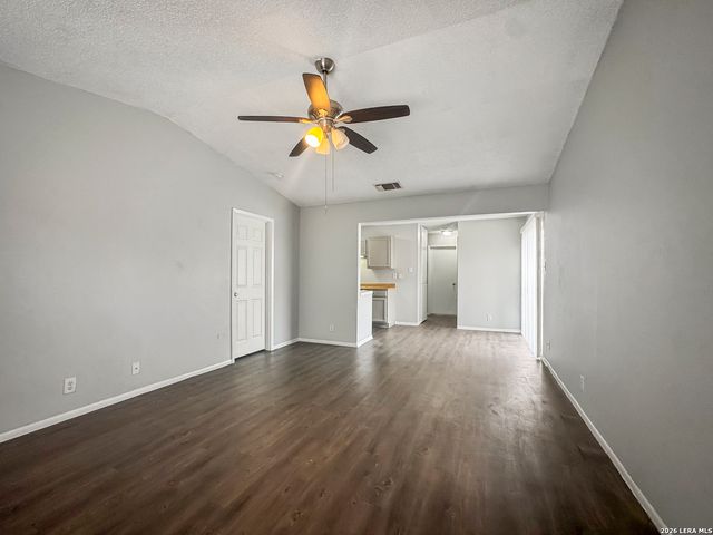 9627 Vale, San Antonio, TX 78245