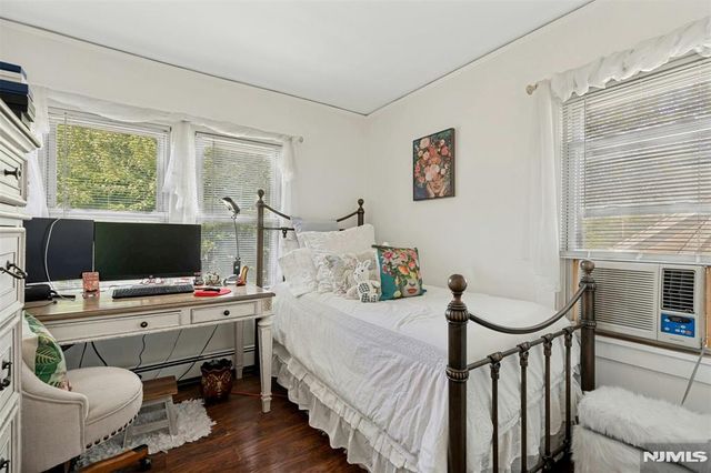 181 Selvage Avenue, Teaneck, NJ 07666