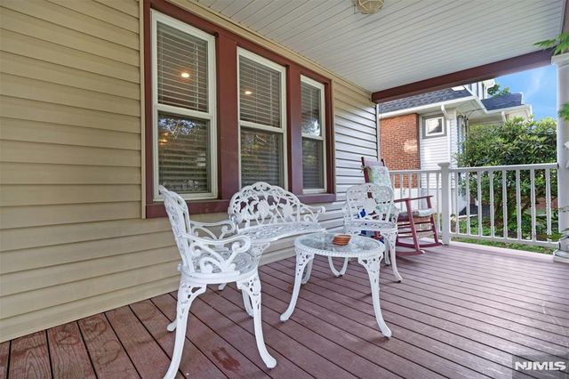 181 Selvage Avenue, Teaneck, NJ 07666