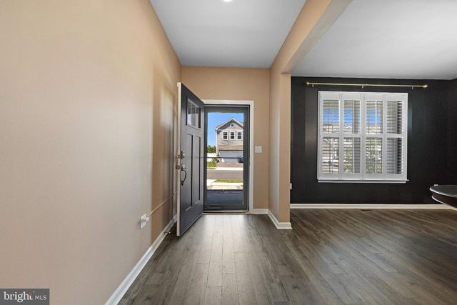 103 BENNET LN, Manahawkin, NJ 08050