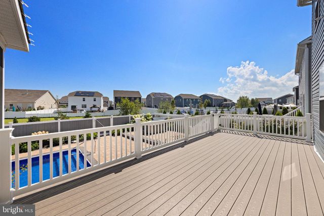 103 BENNET LN, Manahawkin, NJ 08050