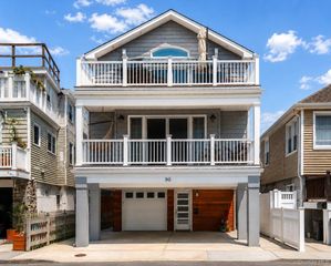 90 Alabama Street, Long Beach, NY 11561
