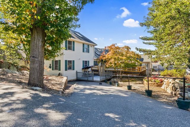 64 Vine St, Saugus, MA 01906