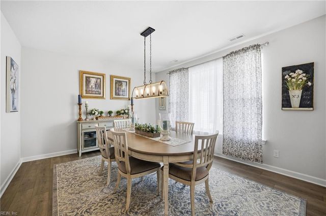 105 Ashbee CT, Moyock, NC 27958