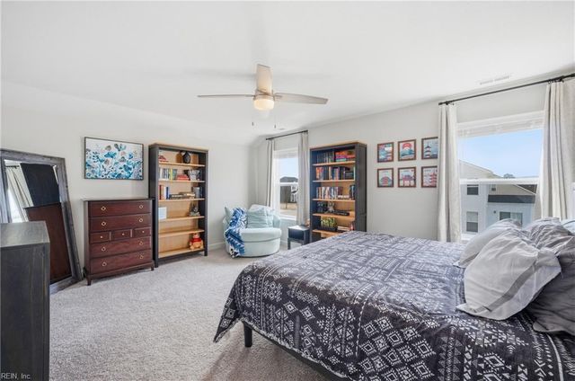 105 Ashbee CT, Moyock, NC 27958