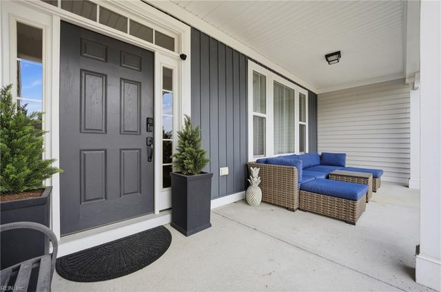 105 Ashbee CT, Moyock, NC 27958