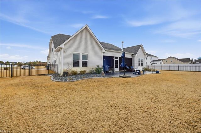 105 Ashbee CT, Moyock, NC 27958