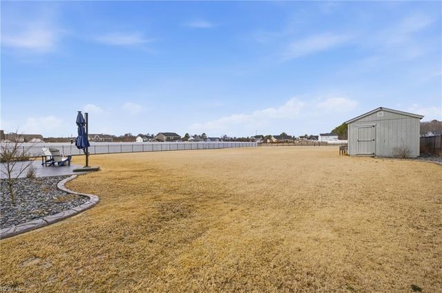 105 Ashbee CT, Moyock, NC 27958