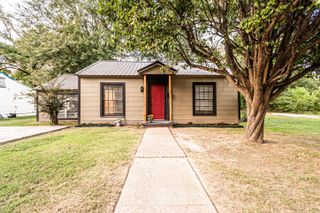 416 S Parkway Drive, El Dorado, AR 71730