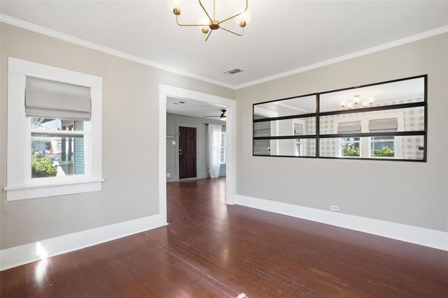 703 Featherston Street, Cleburne, TX 76033