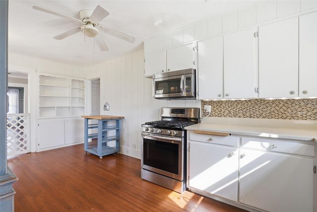 703 Featherston Street, Cleburne, TX 76033