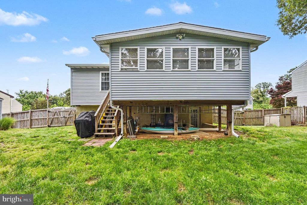 Image 26 of property listing at 218 VIRGINIA AVE, Pasadena, MD 21122