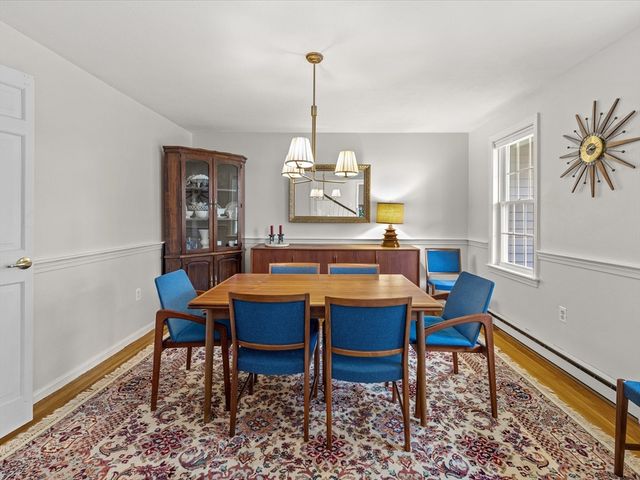 44 Old Colony Dr, Westborough, MA 01581