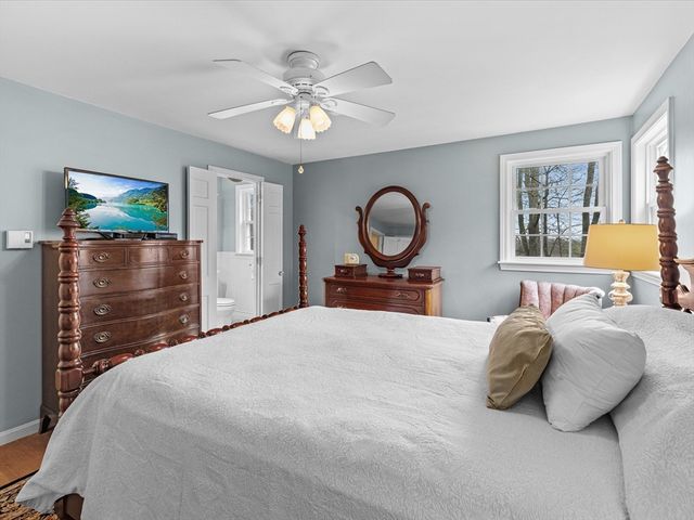 44 Old Colony Dr, Westborough, MA 01581