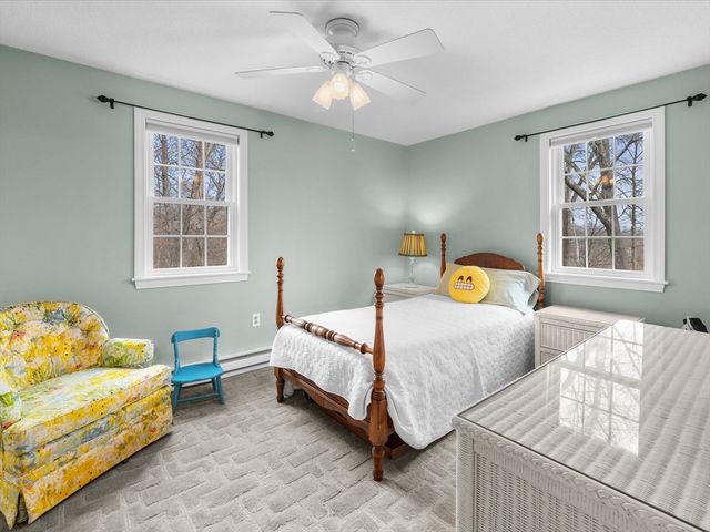 44 Old Colony Dr, Westborough, MA 01581