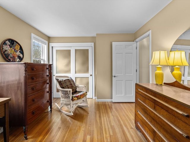 44 Old Colony Dr, Westborough, MA 01581