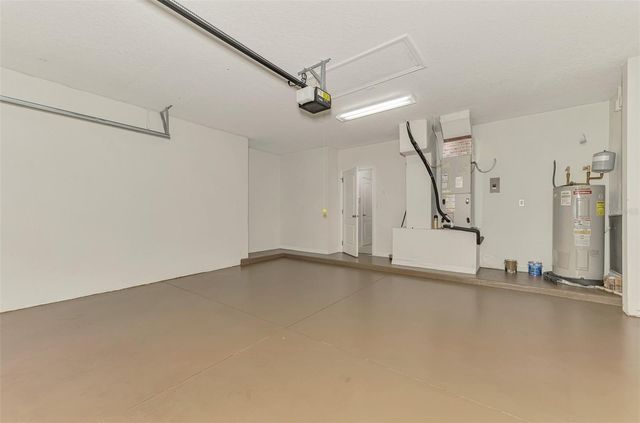 8705 MONTEREY BAY LOOP, Bradenton, FL 34212