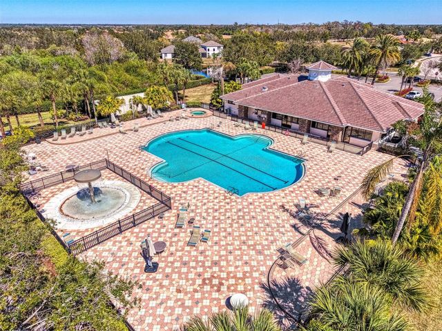 8705 MONTEREY BAY LOOP, Bradenton, FL 34212