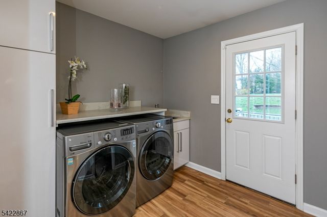 10 Hoagland Dr, Montgomery Twp., NJ 08502