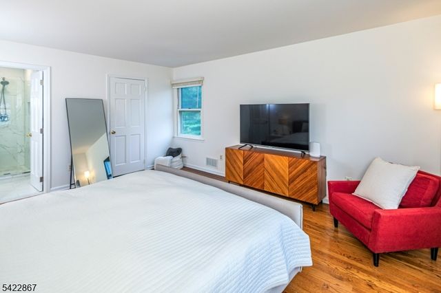 10 Hoagland Dr, Montgomery Twp., NJ 08502